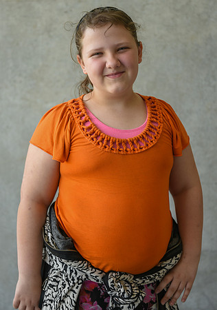20170421-04 TES 5th grade yearbook-7759-Edit.jpg